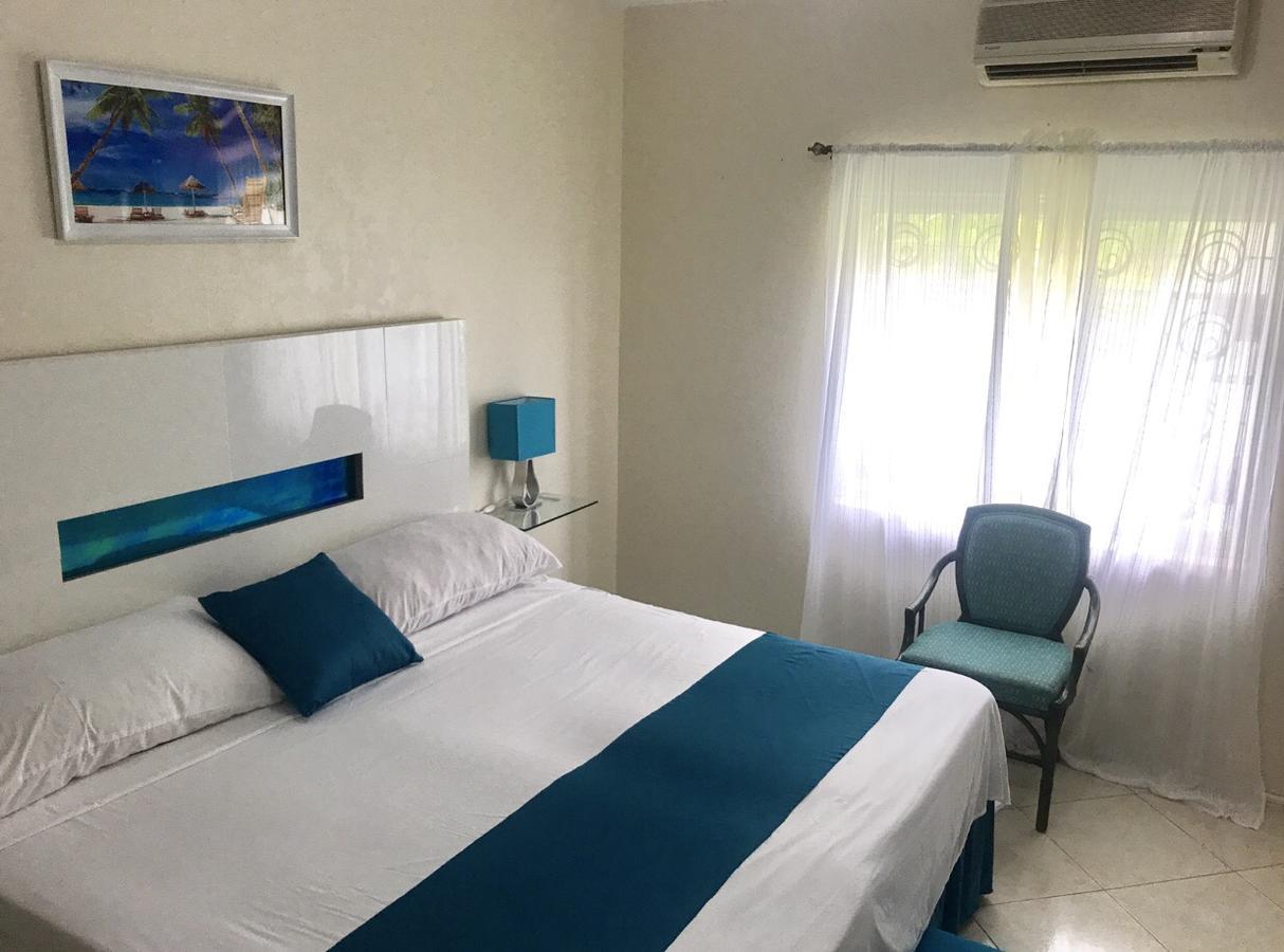 Sea Breeze Villa Montego Bay Exteriör bild